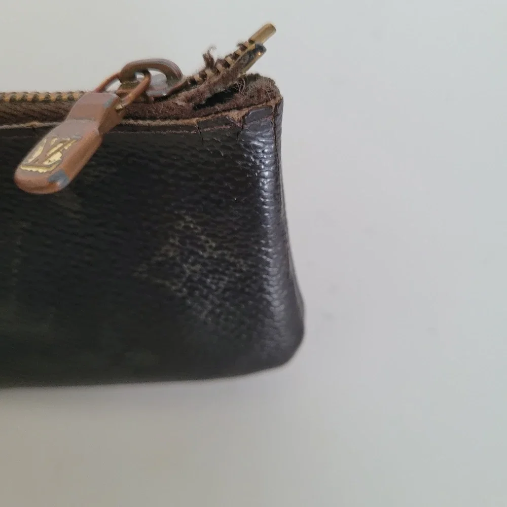 Louis Vuitton Monogram Cles Key Pouch Vintage Brown Canvas Wallet M62650